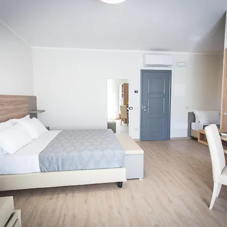 Hotel Vallecorsa 3*